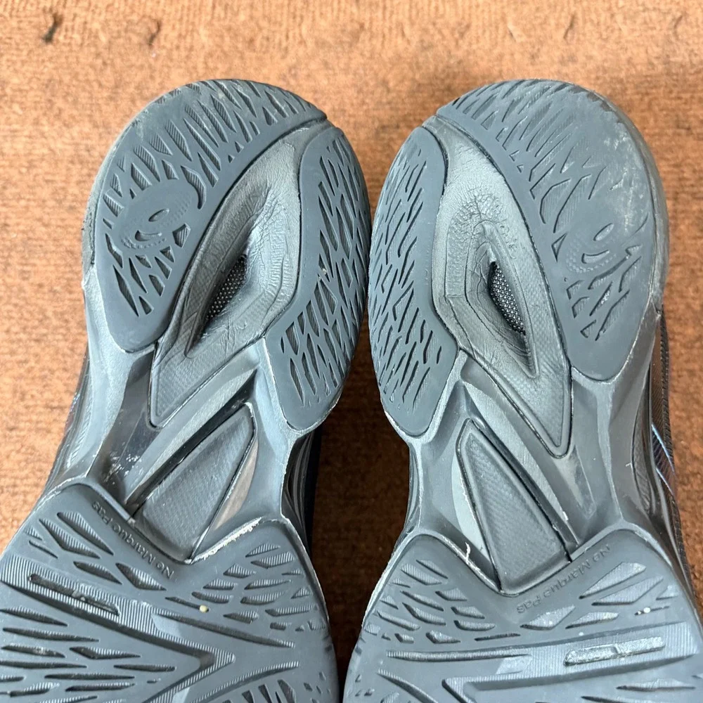 Asics solution speed